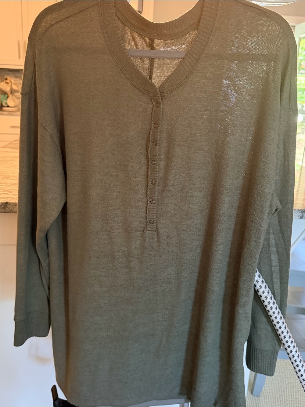 Abercrombie & Fitch women’s Olive Green Henley Sweater